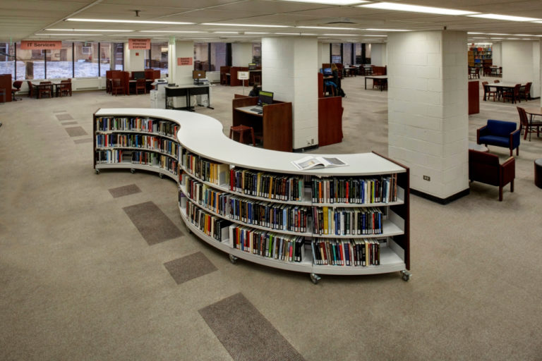 curved shelving on casters