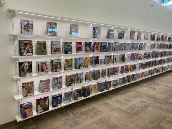 Magazine display shelving