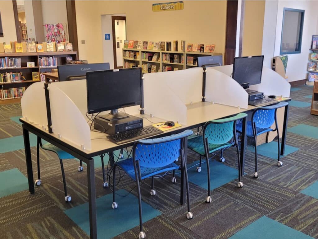 Cherokee Computer Table and Cherokee Hannah Chair - Library Furniture ...