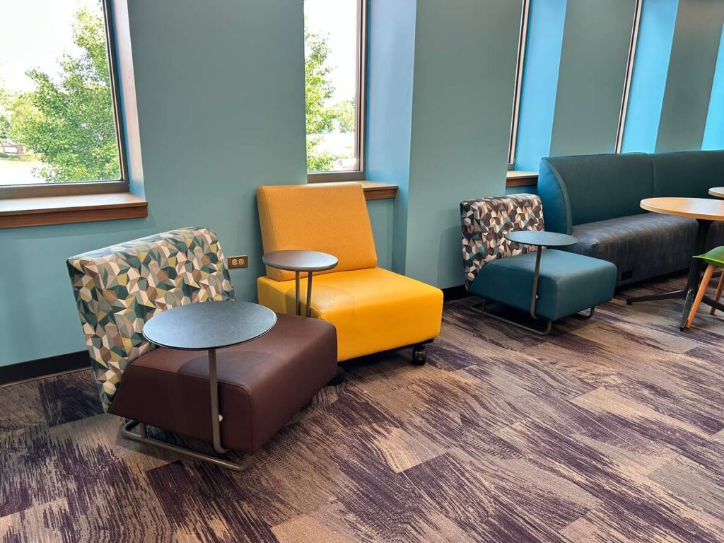 Tinley Park Public Library Seating Teen Area